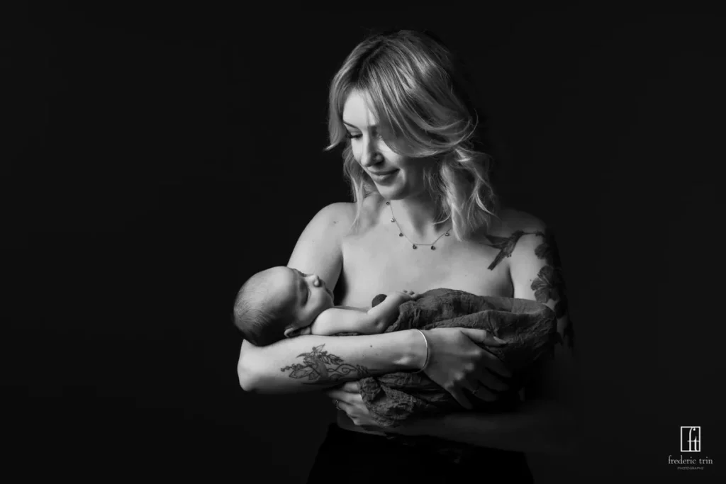 Séance photo naissance en studio à Châteauneuf-sur-Isère - Frédéric Trin photographe