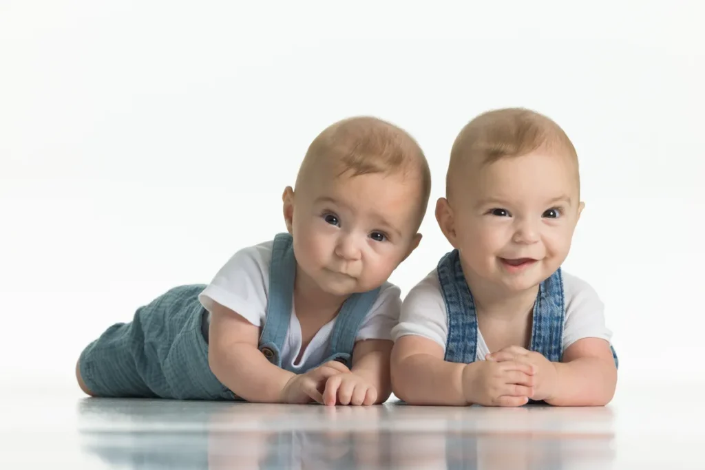 Séance photo couple en studio à Étoile-sur-Rhône - Frédéric Trin photographe