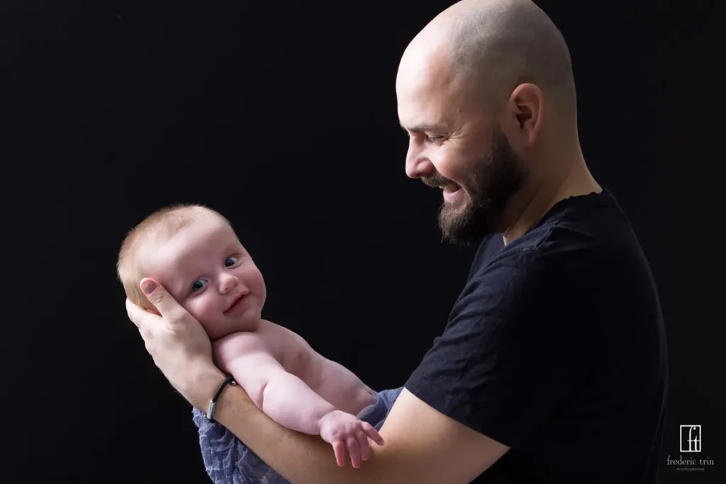 Séance photo naissance en studio à Guilherand-Granges - Frédéric Trin photographe